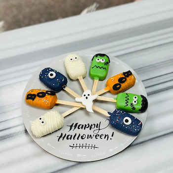 Halloween Cake Pops
