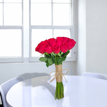 الاحمر الجذاب