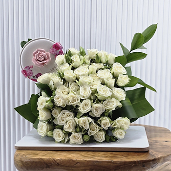 زهرة مع بستاني 