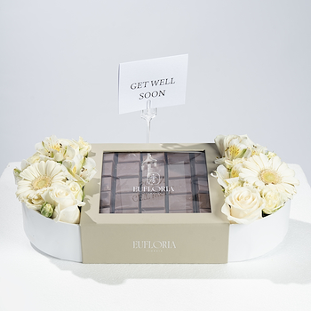 علبة شوكولاتة بيضاء