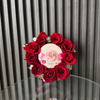 ستاند زهور القلب