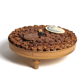 صينية الشوكولاتة والعود