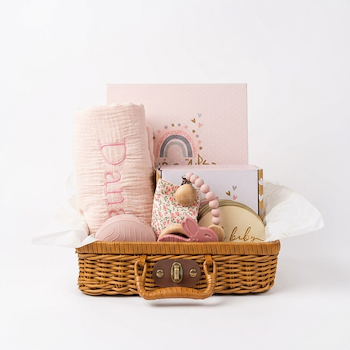 هدية أول فرحه