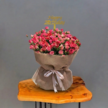 باقة ورد ذهبية