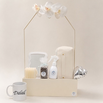 Luxurious Gift Stand 1