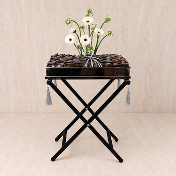 Majestic Stand Tray