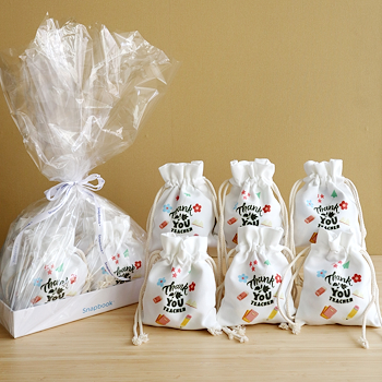 Candies Giveaways